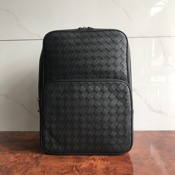 ボッテガヴェネタバッグ着用イメージ